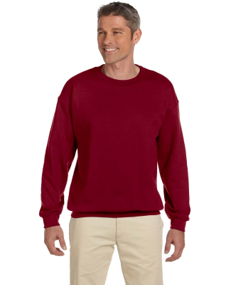 18000 Gildan 7.75 oz. Heavy Blend 50/50 Fleece Cre in Garnet