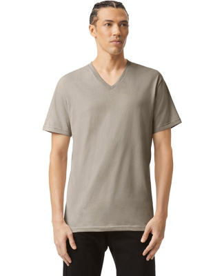 American Apparel 2006CVC Unisex CVC V-Neck T-Shirt in Heather khaki