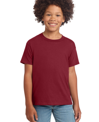 Gildan 64000B Youth Softstyle T-Shirt in Cardinal red